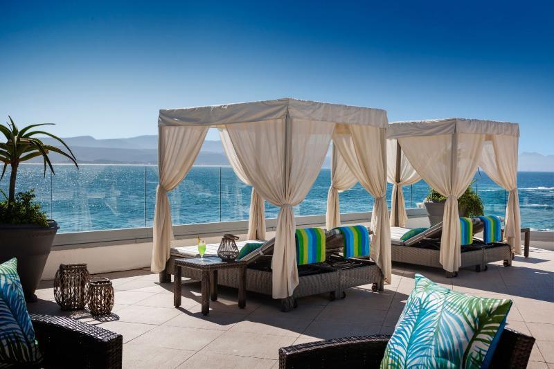 Beacon Island Resort Plettenberg Bay Exterior photo